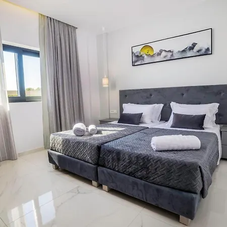 Lea Villa *